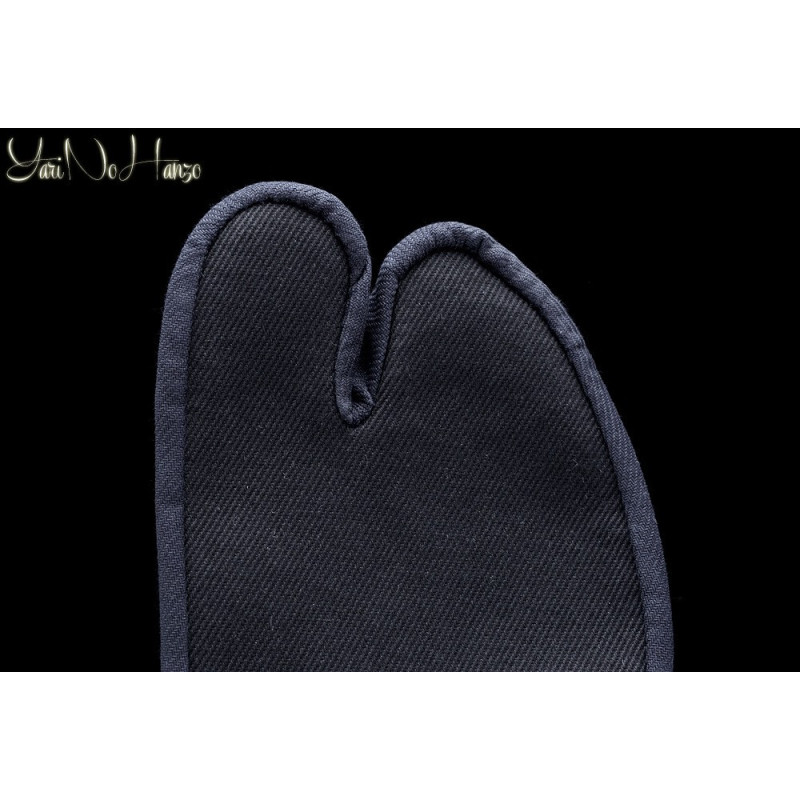 MADE IN JAPAN – Tabi Negro para el Interior